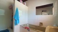 Main Bathroom - 10 square meters of property in Buccleuch