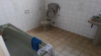 Bathroom 1 of property in Albertinia