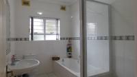 Bathroom 1 - 7 square meters of property in Margate