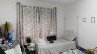 Bed Room 2 - 14 square meters of property in Reservior Hills