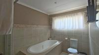 Bathroom 1 - 7 square meters of property in Krugersdorp North