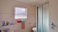 Bathroom 1 - 7 square meters of property in Parkrand