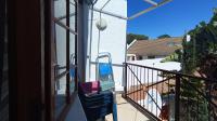 Balcony - 4 square meters of property in Bryanston
