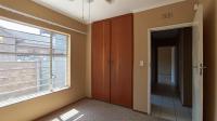 Bed Room 1 - 11 square meters of property in Greenhills