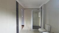 Bathroom 2 - 11 square meters of property in Glenvista