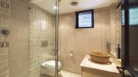Bathroom 1 - 5 square meters of property in Estate D' Afrique