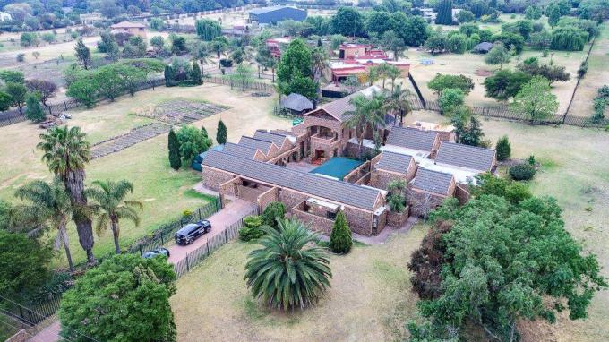 5 Bedroom House for Sale For Sale in Randjesfontein - MR599796