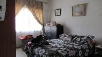 Bed Room 1 - 14 square meters of property in Turffontein