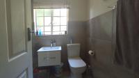 Bathroom 1 - 11 square meters of property in Randpark Ridge