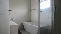 Main Bathroom - 7 square meters of property in Cosmo City