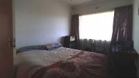Bed Room 1 - 14 square meters of property in Florida