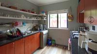 Kitchen - 14 square meters of property in Darrenwood