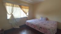 Bed Room 1 - 15 square meters of property in Highlands North