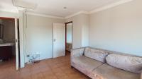 Lounges - 48 square meters of property in Buccleuch