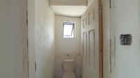 Guest Toilet - 4 square meters of property in The Balmoral Estates