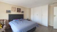Main Bedroom - 18 square meters of property in Lone Hill