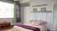Main Bedroom - 22 square meters of property in Randfontein