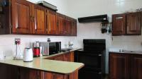 Kitchen - 21 square meters of property in Krugersdorp North