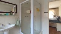 Main Bathroom - 7 square meters of property in Maroeladal