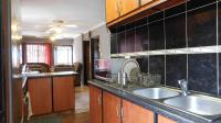 Kitchen - 6 square meters of property in Earlsfield