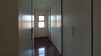 Main Bedroom - 35 square meters of property in Monavoni