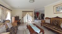 Informal Lounge - 30 square meters of property in Monavoni