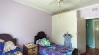 Bed Room 1 - 16 square meters of property in Parkdene (JHB)