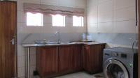 Scullery - 10 square meters of property in Kloofendal