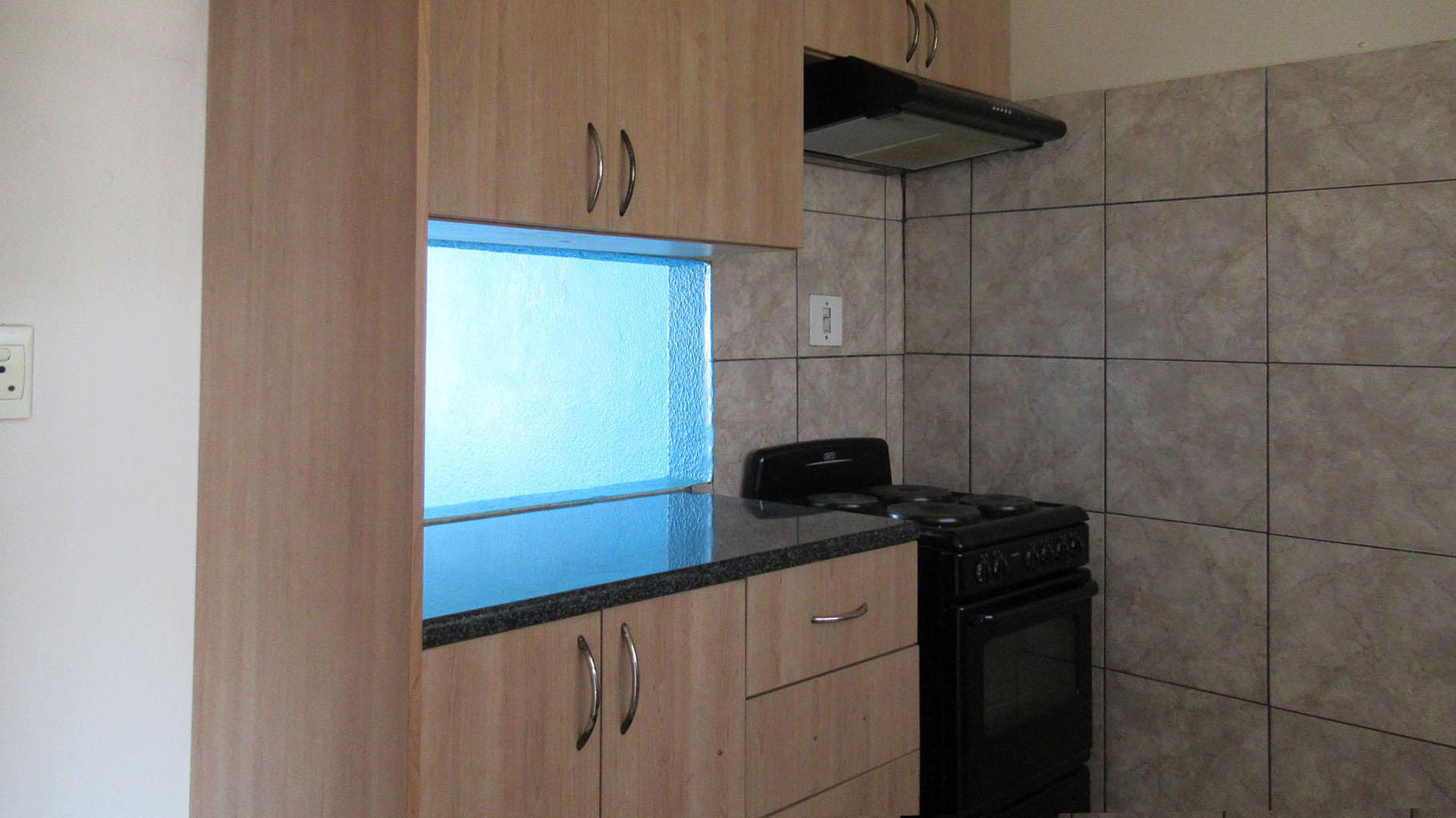 Kitchen - 5 square meters of property in Mindalore