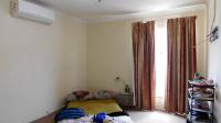 Main Bedroom - 15 square meters of property in Bulwer (Dbn)
