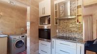 Kitchen - 21 square meters of property in Amandasig