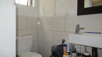 Staff Bathroom - 3 square meters of property in Helderkruin