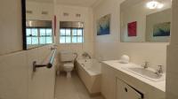 Bathroom 1 - 7 square meters of property in Sandown