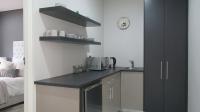Kitchen - 29 square meters of property in Amorosa