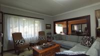Informal Lounge - 19 square meters of property in Maroeladal