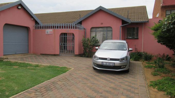 3 Bedroom House for Sale For Sale in Azaadville - Home Sell - MR609389