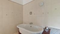 Bathroom 2 - 14 square meters of property in Greenside East