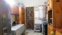 Kitchen - 10 square meters of property in Verulam 