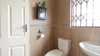 Bathroom 1 - 4 square meters of property in Lindhaven