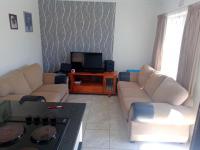 Lounges of property in Macassar