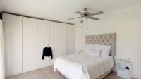 Main Bedroom - 21 square meters of property in Sunnyridge