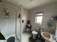 Bathroom 3+ of property in Middelburg - MP