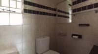 Bathroom 1 - 27 square meters of property in Sharonlea