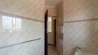 Bathroom 1 - 6 square meters of property in Illiondale