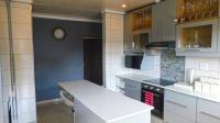 Kitchen - 14 square meters of property in Umlazi