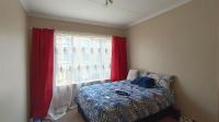 Bed Room 1 - 12 square meters of property in Reyno Ridge