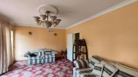 Informal Lounge - 25 square meters of property in Sharon Park
