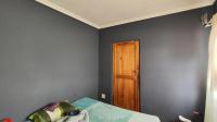 Bed Room 1 - 10 square meters of property in Sharon Park