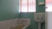 Bathroom 2 - 3 square meters of property in Ormonde