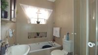 Bathroom 1 - 6 square meters of property in Pretoria North